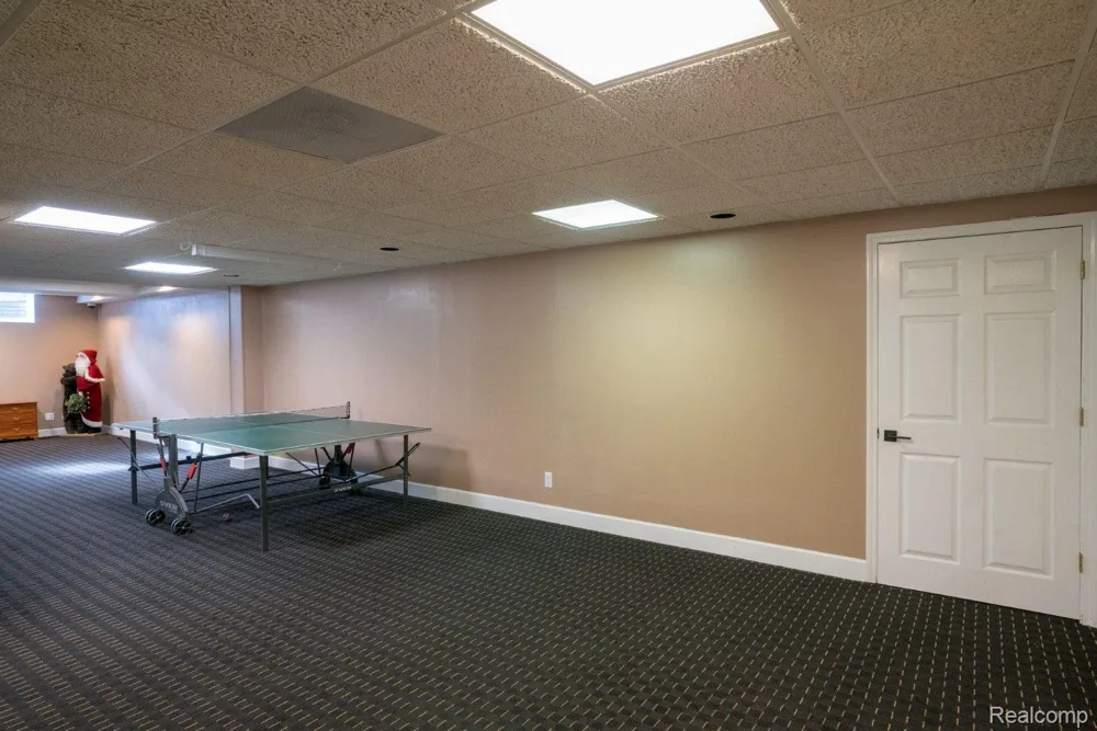 45778 FERMANAGH DRIVE Northville Township, MI 48168
