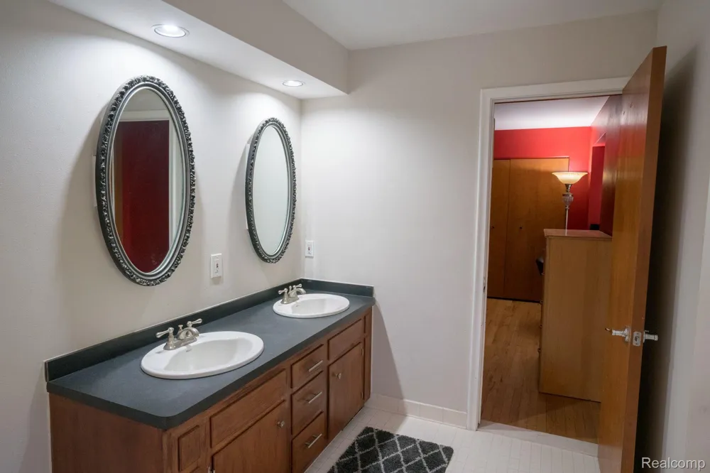 45778 FERMANAGH DRIVE Northville Township, MI 48168