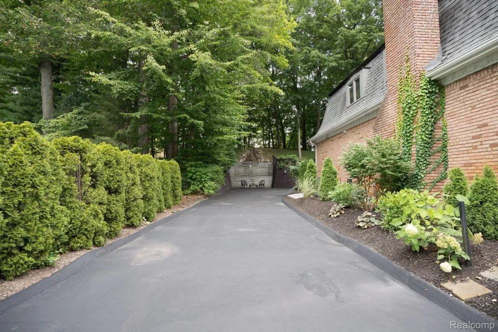 45778 FERMANAGH DRIVE Northville Township, MI 48168