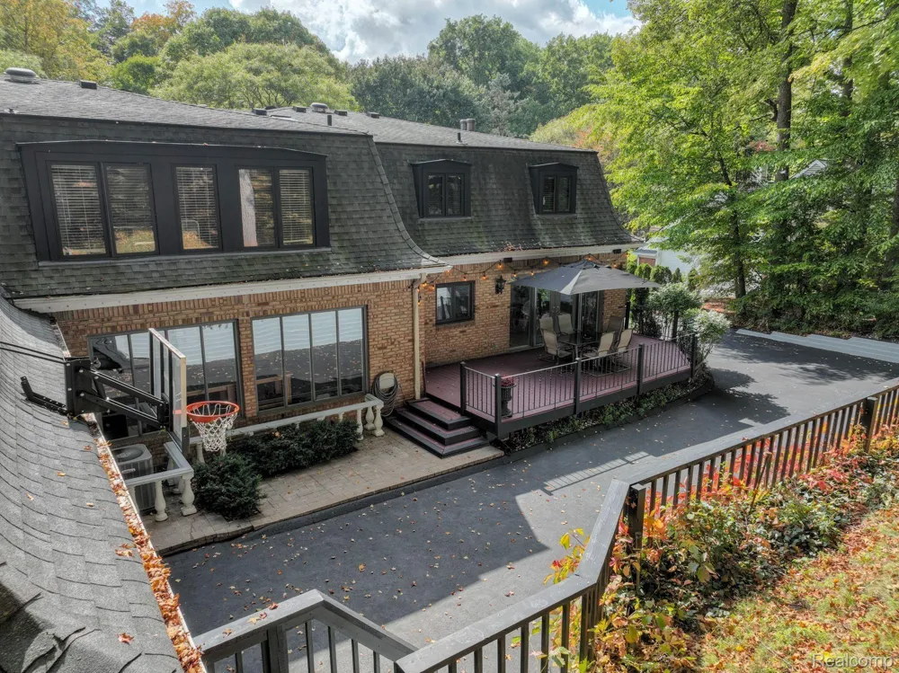 45778 FERMANAGH DRIVE Northville Township, MI 48168
