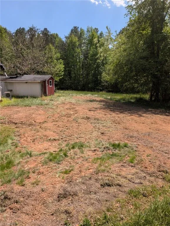 1989 Haymeadow Road Hays, NC 28635