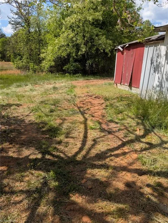 1989 Haymeadow Road Hays, NC 28635