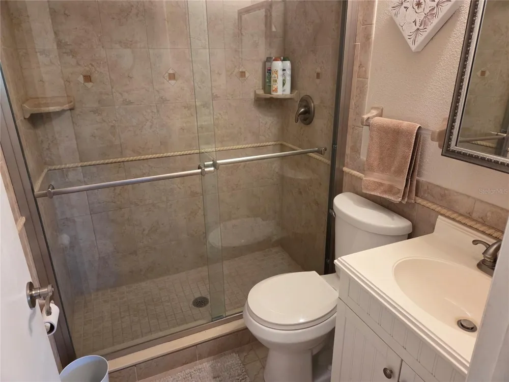 11225 82ND AVENUE #309 Seminole, FL 33772