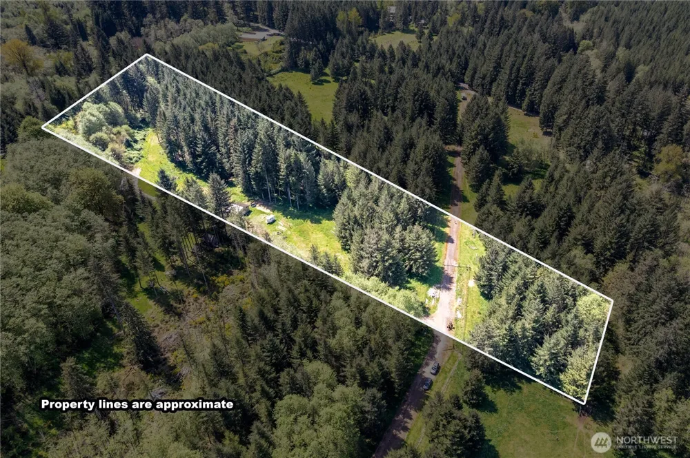 171 Sugarpine Road Ariel, WA 98603