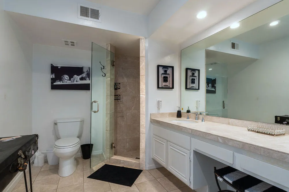 689 Majorca Circle Palm Springs, CA 92262