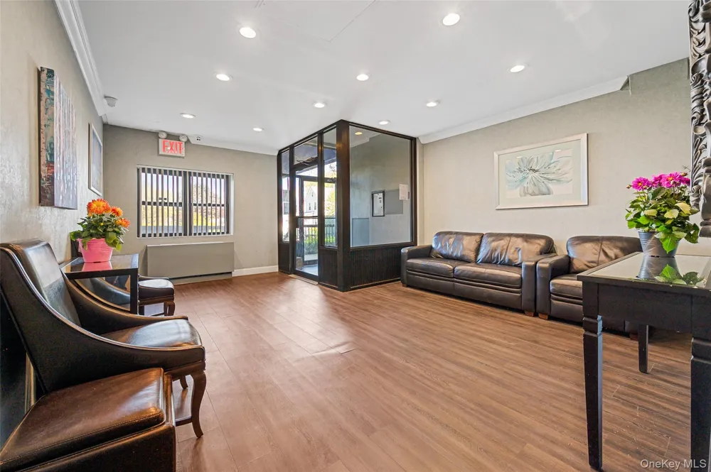 87-30 62nd Avenue #10 C Rego Park, NY 11374
