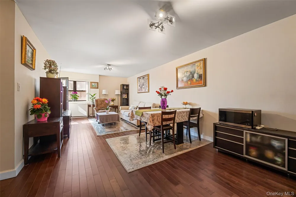 87-30 62nd Avenue #10 C Rego Park, NY 11374