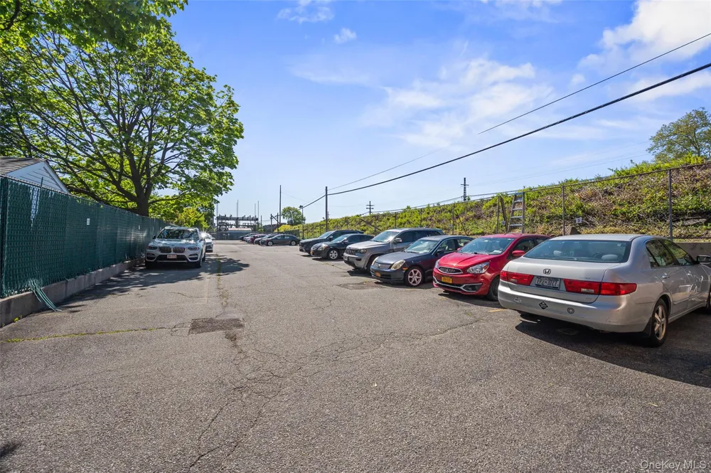 87-30 62nd Avenue #10 C Rego Park, NY 11374