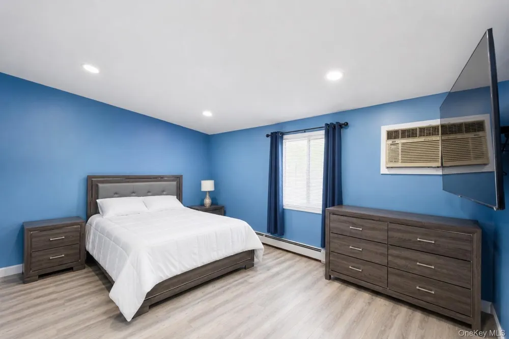 120 Morris Avenue Farmingville, NY 11738