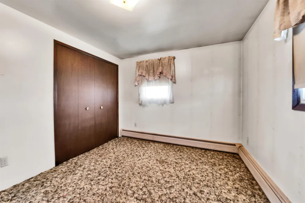 15594 Bryce Road Mussey Township, MI 48014