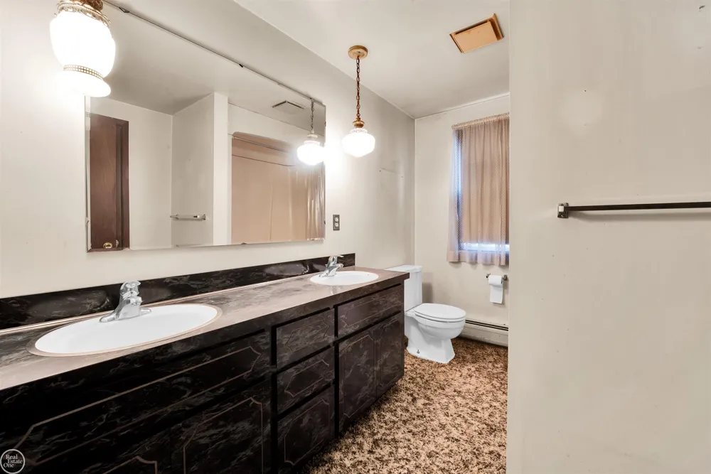 15594 Bryce Road Mussey Township, MI 48014