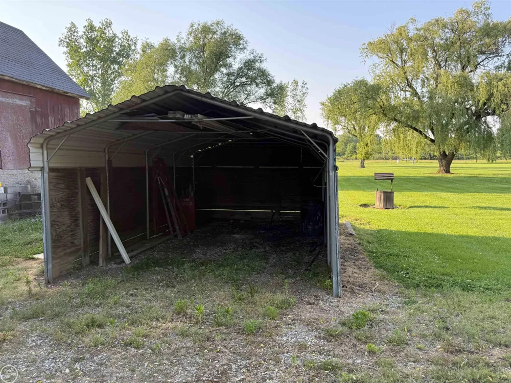 15594 Bryce Road Mussey Township, MI 48014