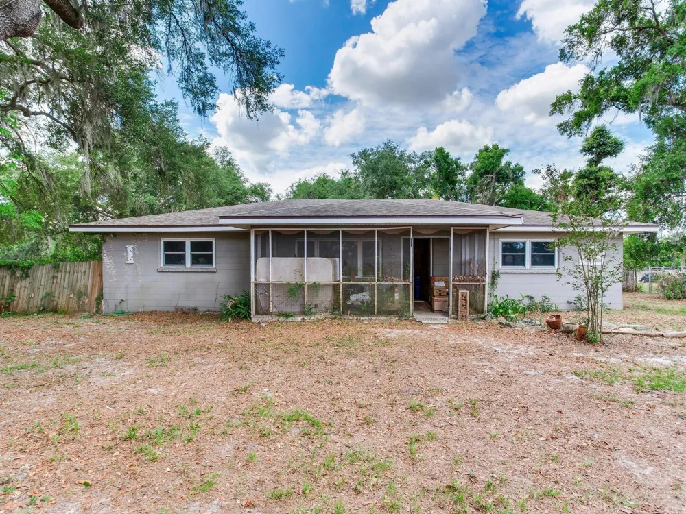 Address Not Shown Thonotosassa, FL 33592