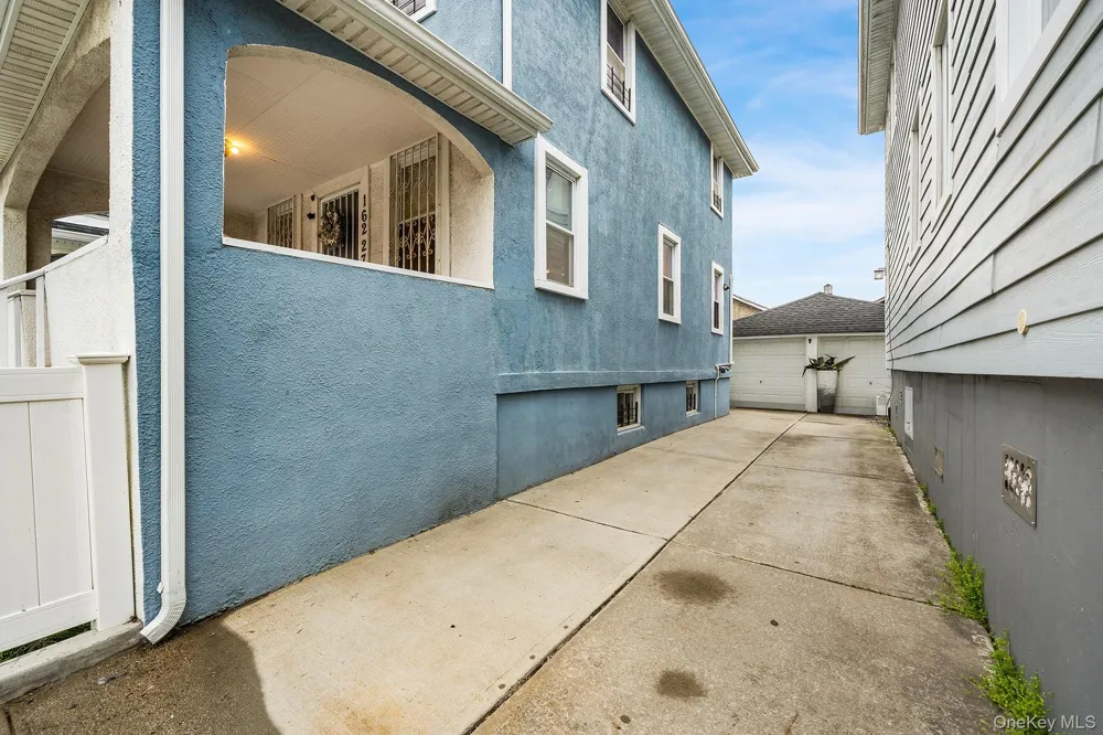 162 Beach 27th Street Far Rockaway, NY 11691