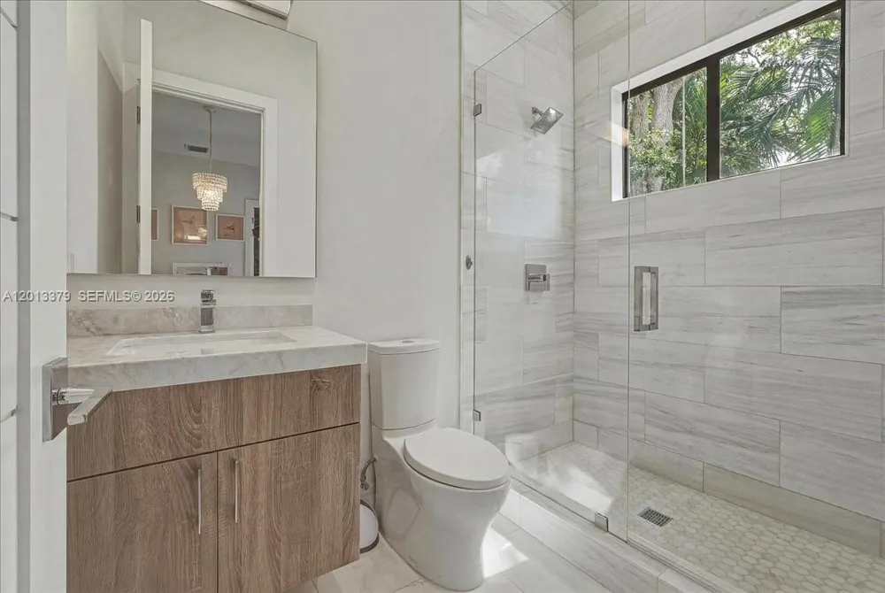 6785 SW 99th Ter Pinecrest, FL 33156