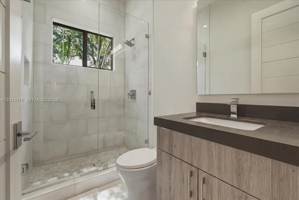 6785 SW 99th Ter Pinecrest, FL 33156