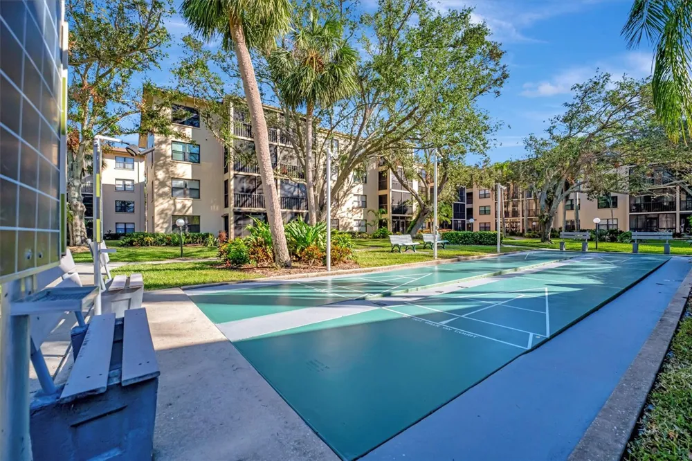 505 30TH AVENUE W #E303 Bradenton, FL 34205