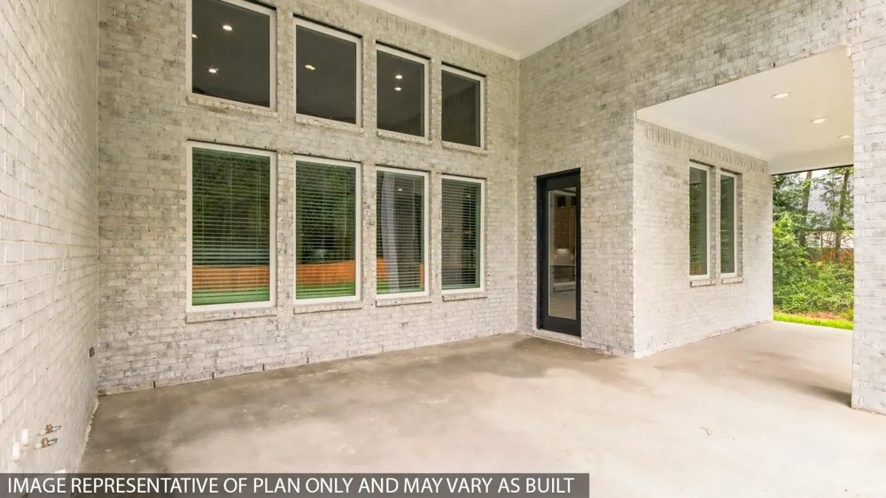 352 Louvenia Court Pinehurst, TX 77362