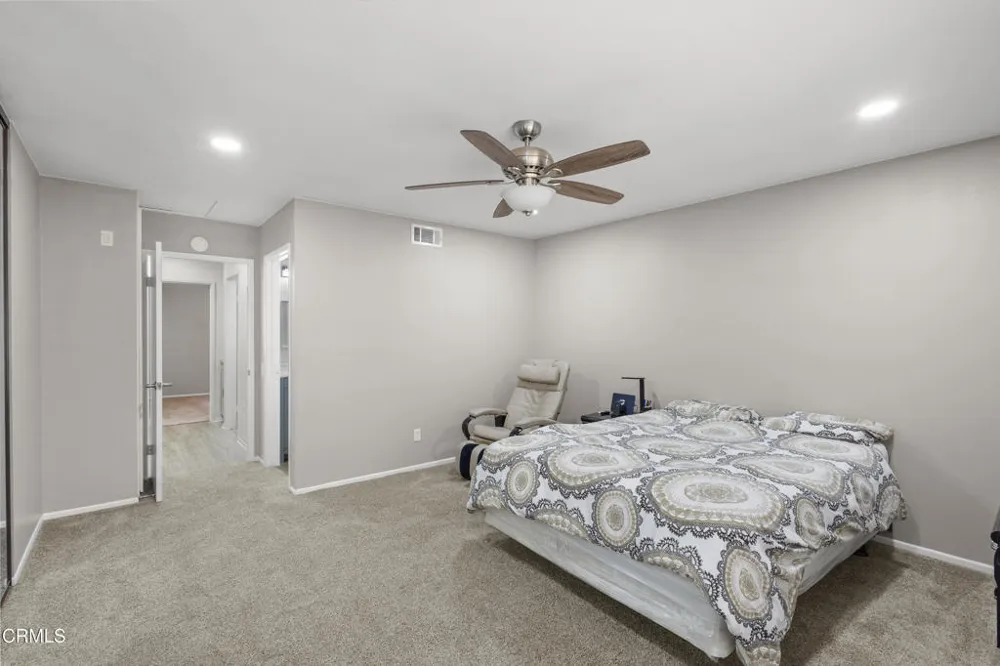 39107 Village 39 Camarillo, CA 93012