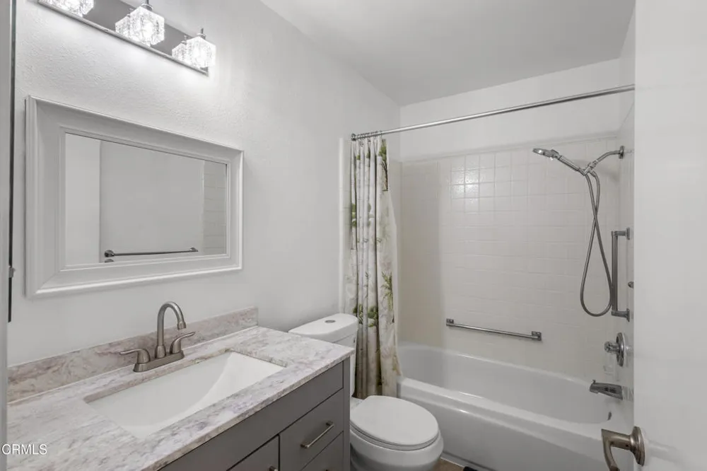 39107 Village 39 Camarillo, CA 93012
