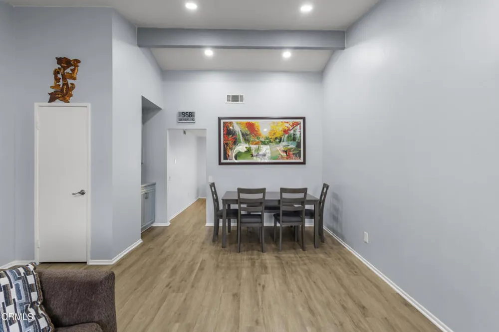39107 Village 39 Camarillo, CA 93012