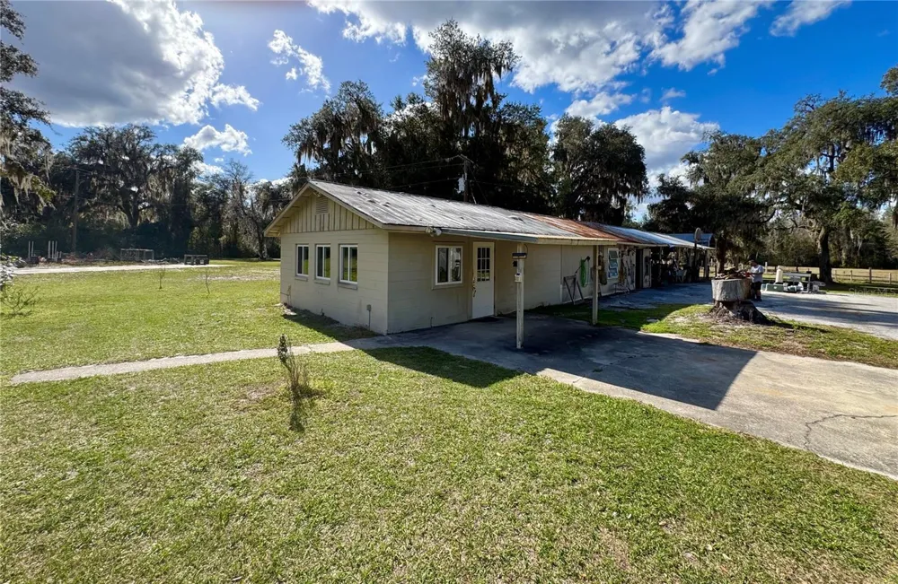 11816 SE COUNTY ROAD 234 Micanopy, FL 32667