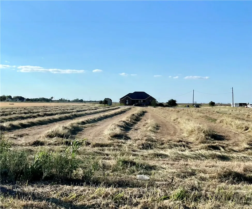 5441 Highway 77 Highway Odem, TX 78370