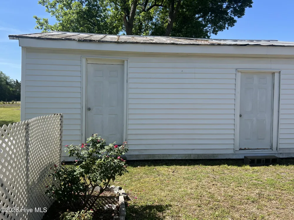 183 Nc 124 West Macclesfield, NC 27852