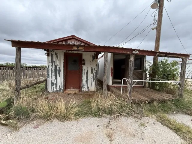 5026 Interstate 20 Sweetwater, TX 79556