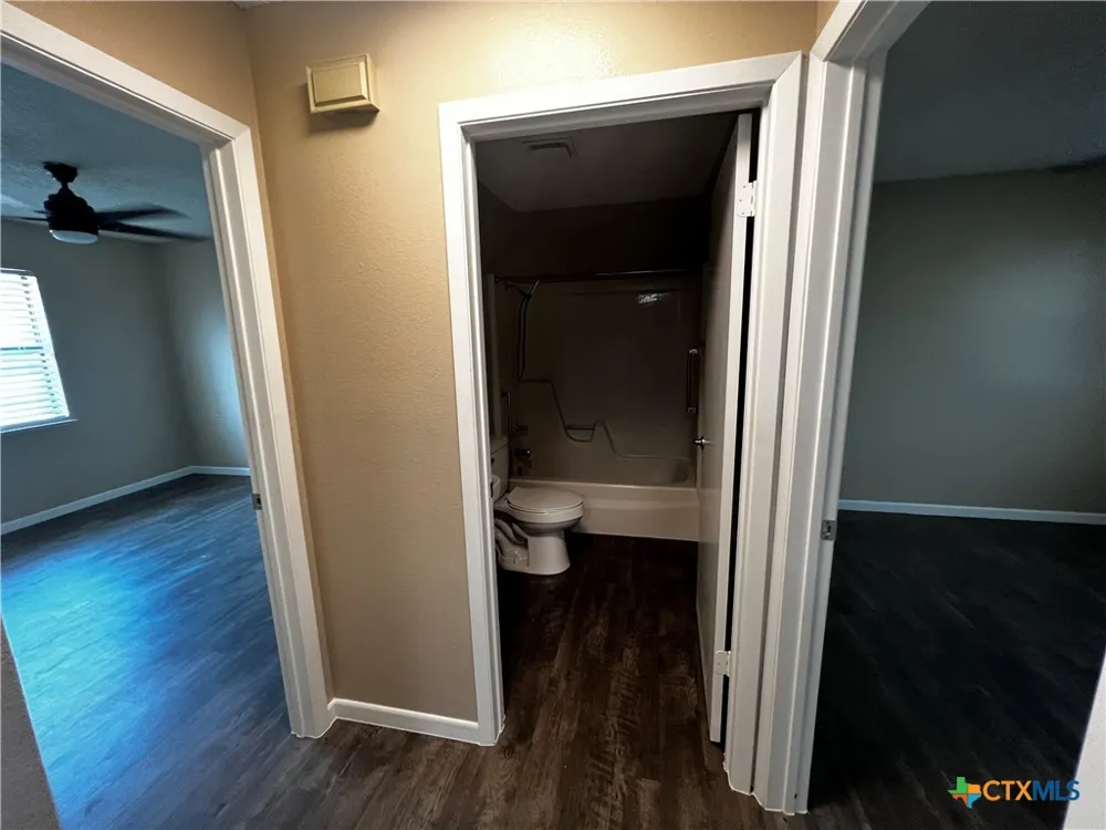 301 Rockwood Drive #J-6 Wimberley, TX 78676