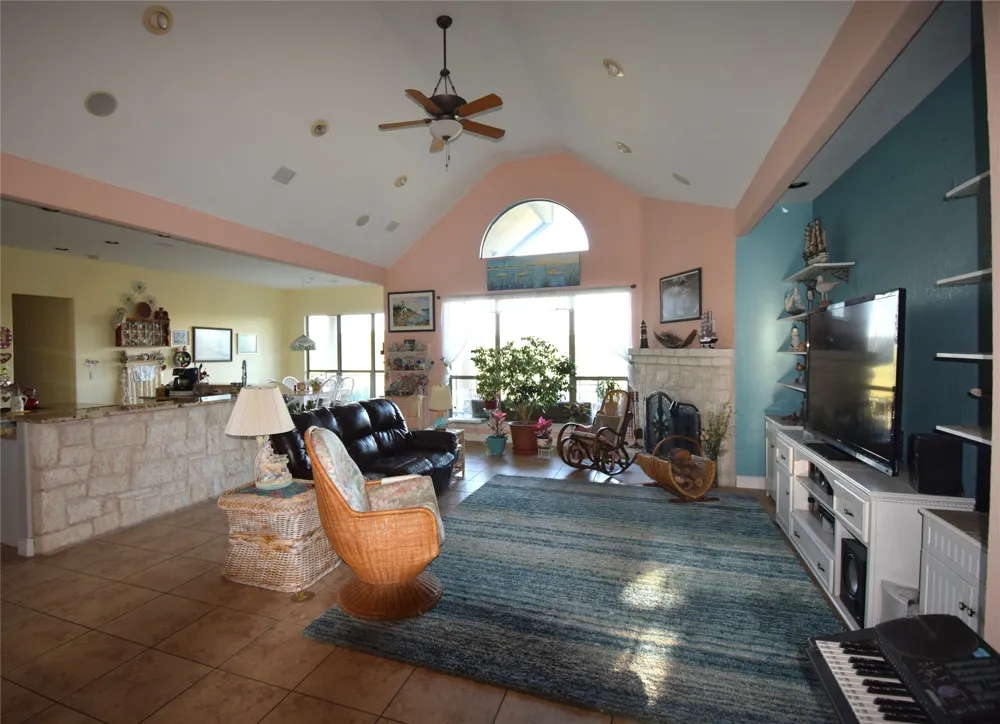 570 Copper Rim Spring Branch, TX 78070