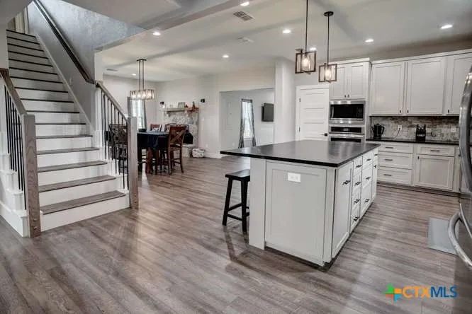 1345 E Old Hallettsville Road Flatonia, TX 78941
