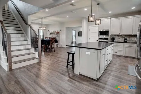 1345 E Old Hallettsville Road