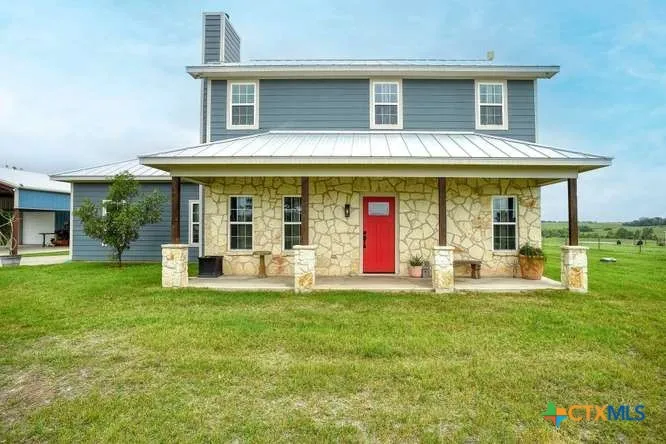 1345 E Old Hallettsville Road Flatonia, TX 78941