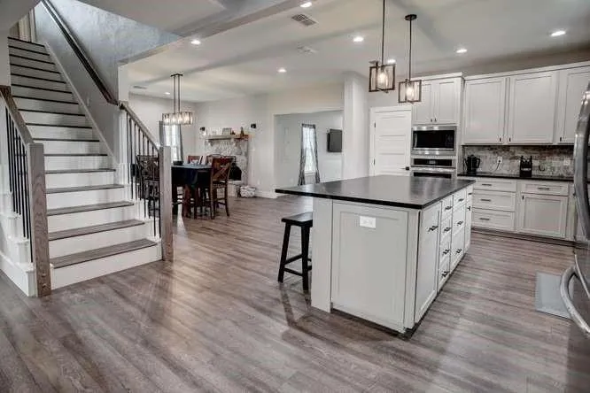 1345 E Old Hallettsville Road Flatonia, TX 78941
