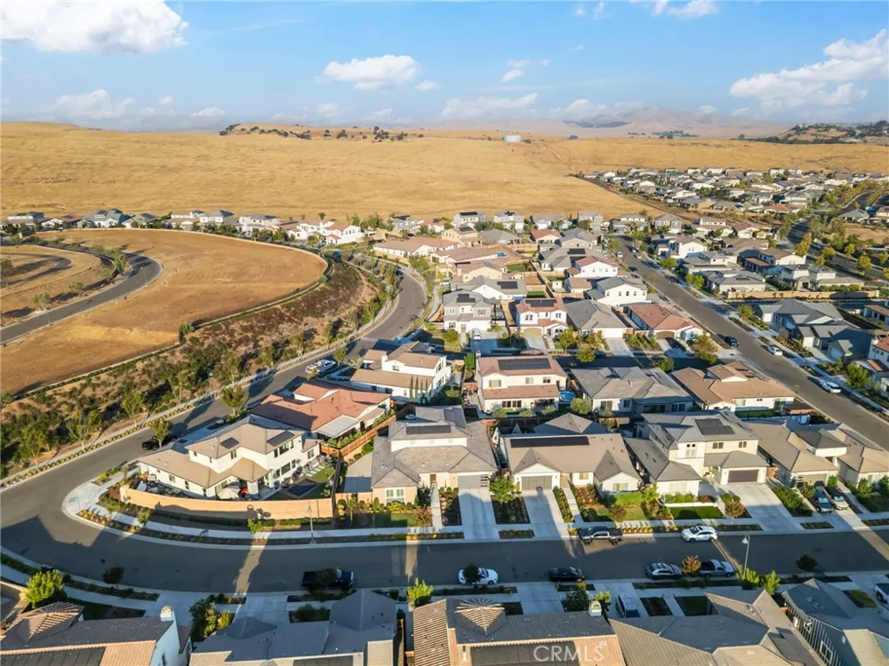 4693 Del Oro Road Madera, CA 93636