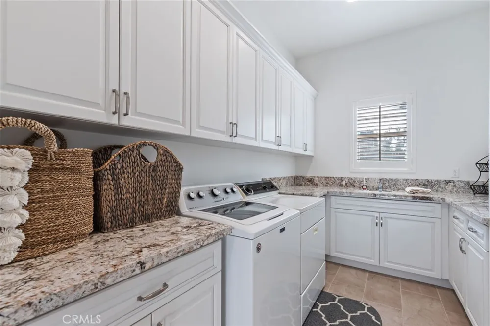 4693 Del Oro Road Madera, CA 93636