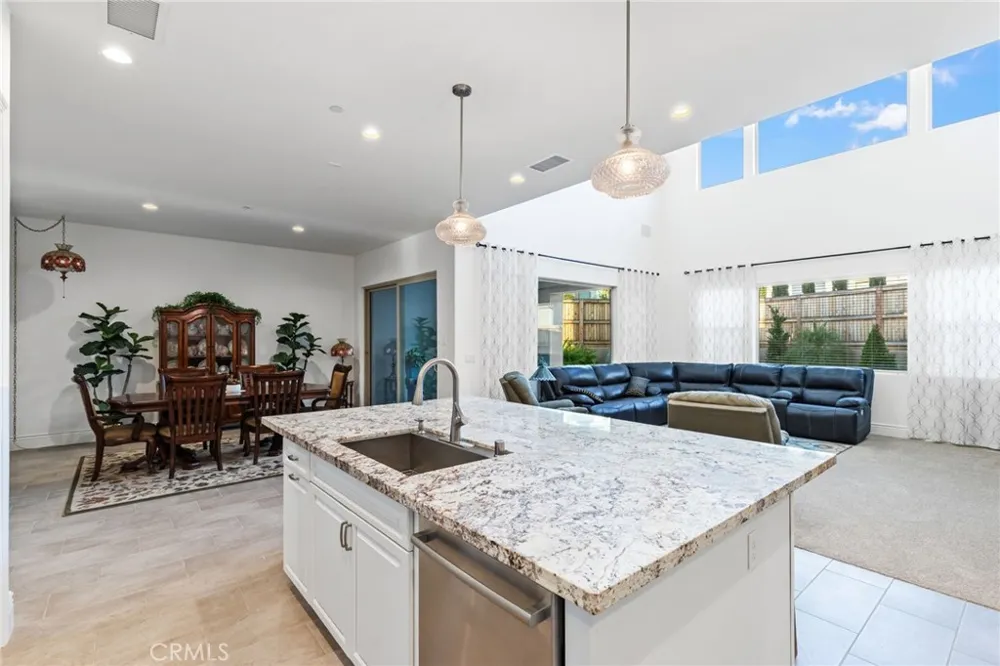 4693 Del Oro Road Madera, CA 93636