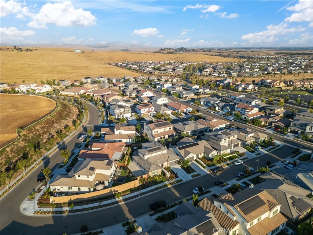 4693 Del Oro Road Madera, CA 93636