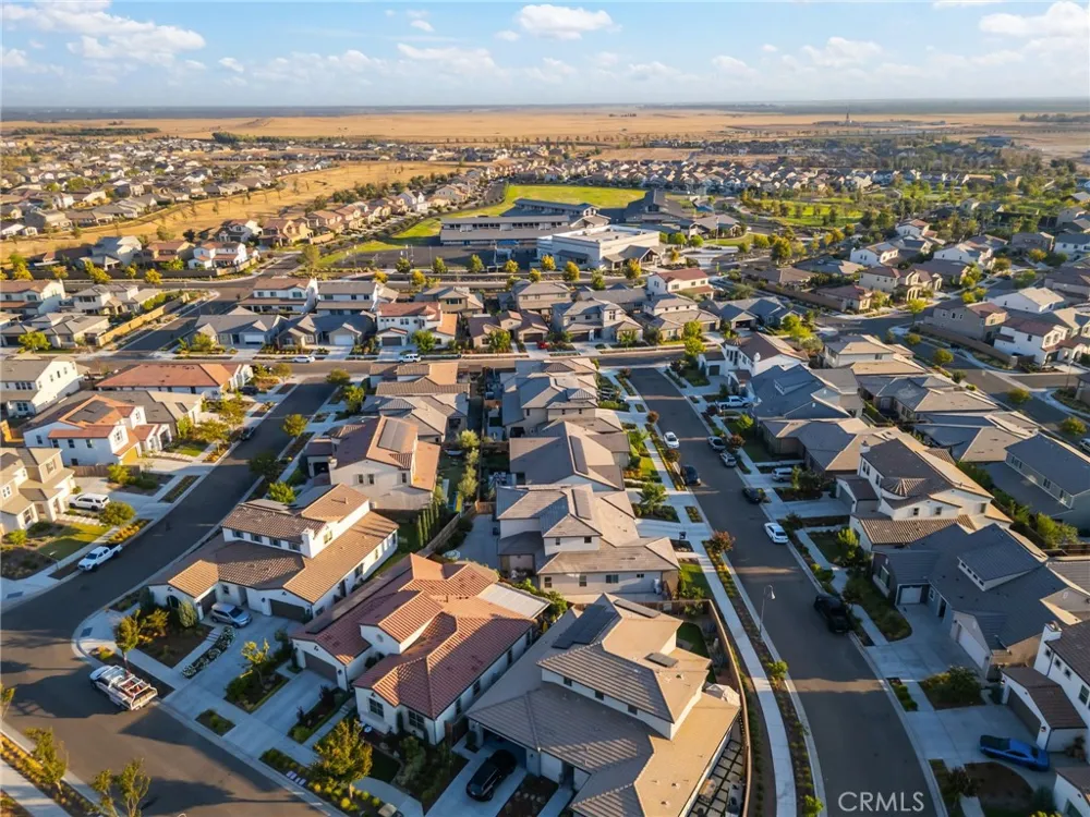 4693 Del Oro Road Madera, CA 93636