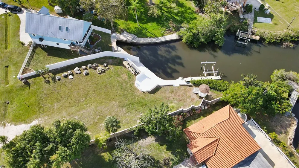 223 RAVENNA STREET Nokomis, FL 34275