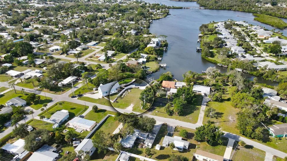 223 RAVENNA STREET Nokomis, FL 34275