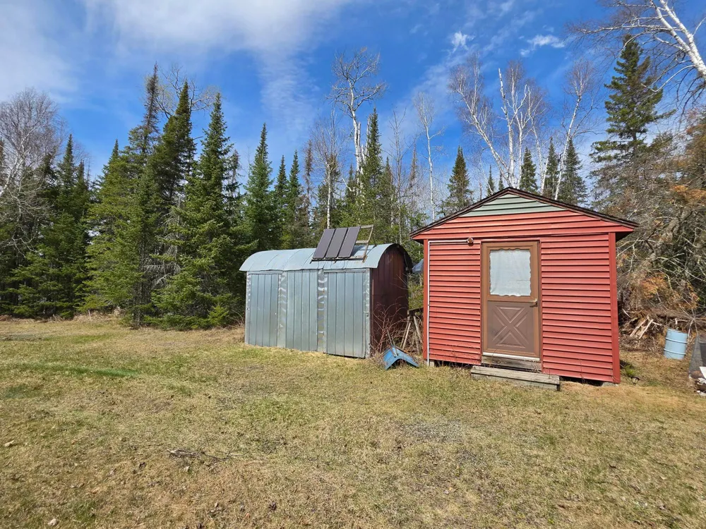 2217 Michaels Beach Road Zim, MN 55738