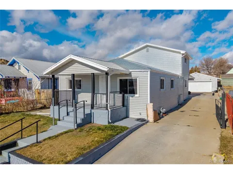 315 E Strong Avenue