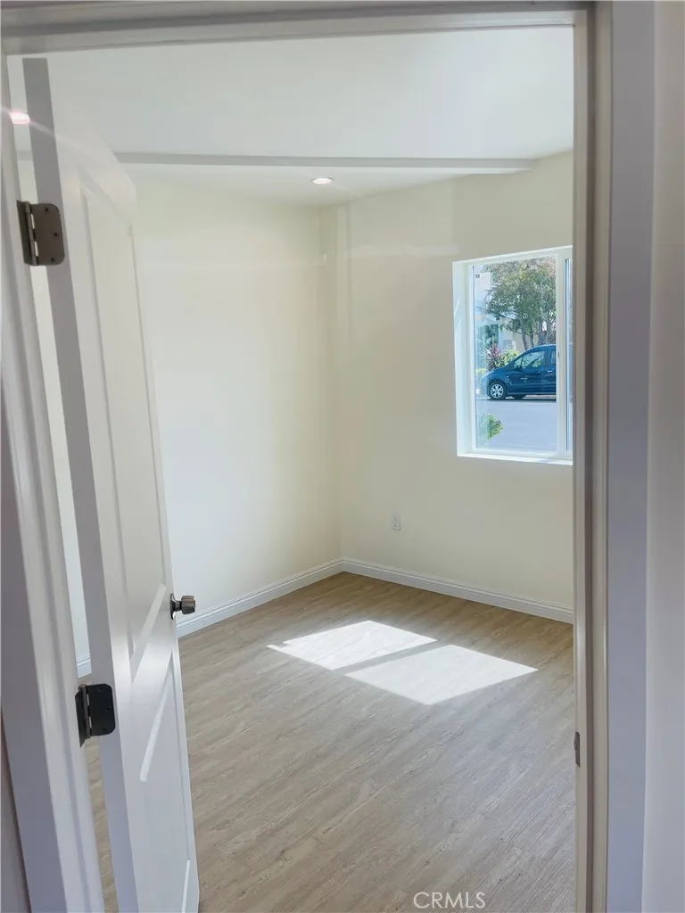 7533 Bovey Reseda, CA 91335