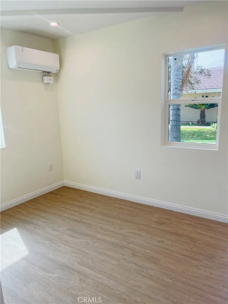 7533 Bovey Reseda, CA 91335