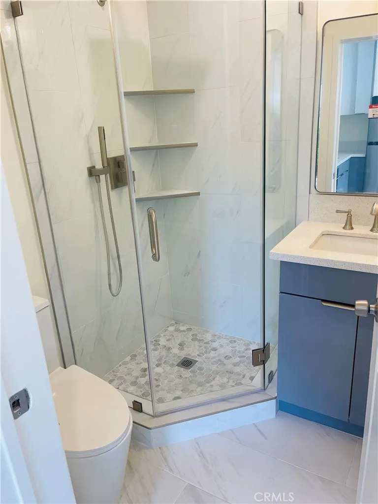 7533 Bovey Reseda, CA 91335