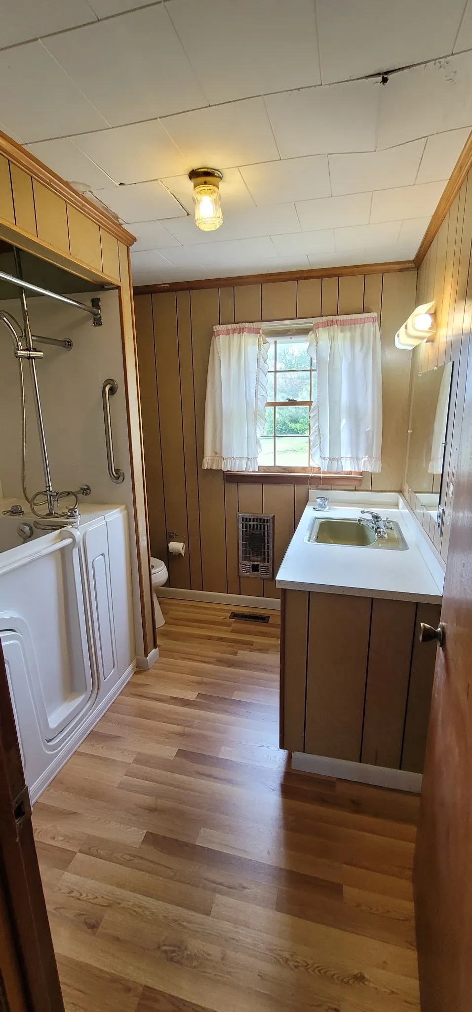 19 Turkey Scratch Rd Spencer, TN 38585