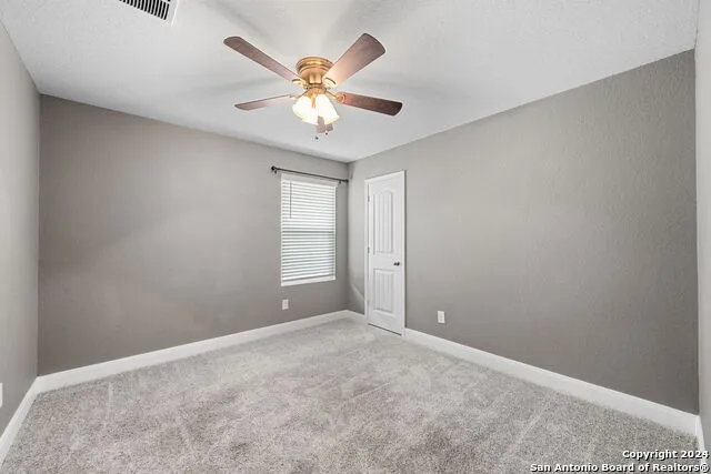 1080 AMBLE OAK Seguin, TX 78155