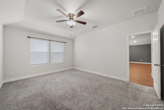 1080 AMBLE OAK Seguin, TX 78155
